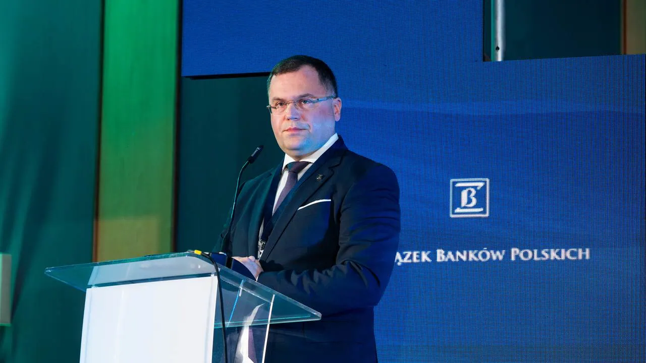 Prezes ZBP o wyzwaniach prawnych dla sektora bankowego i dialogu z regulatorami