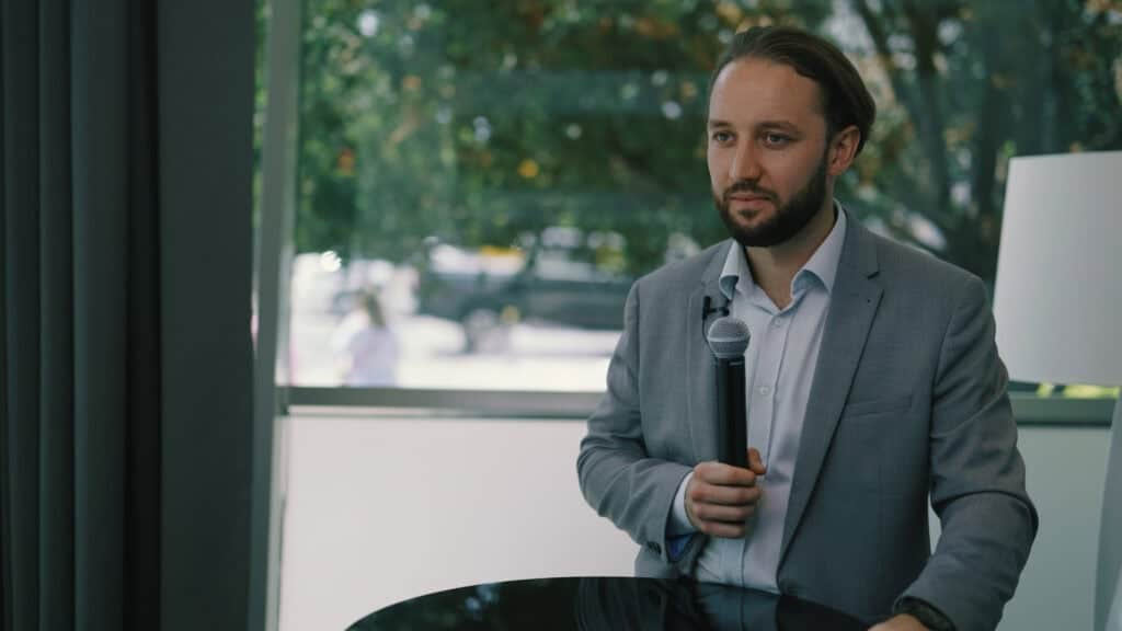 Każdy ruch użytkownika w organizacji pod cyberkontrolą