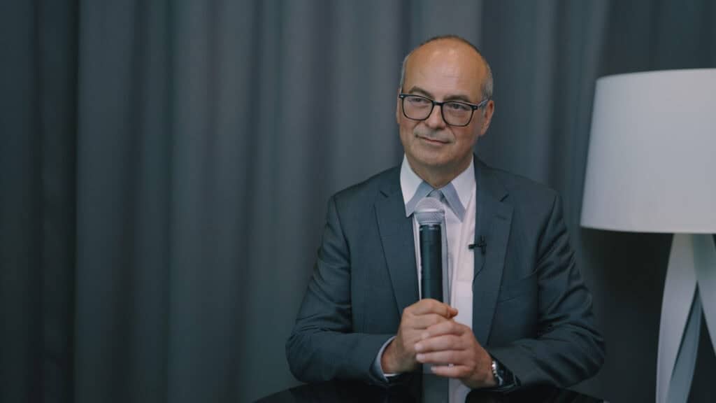 Dyrektor Rządowego Centrum Bezpieczeństwa o wpływie dyrektywy CER na polskie banki