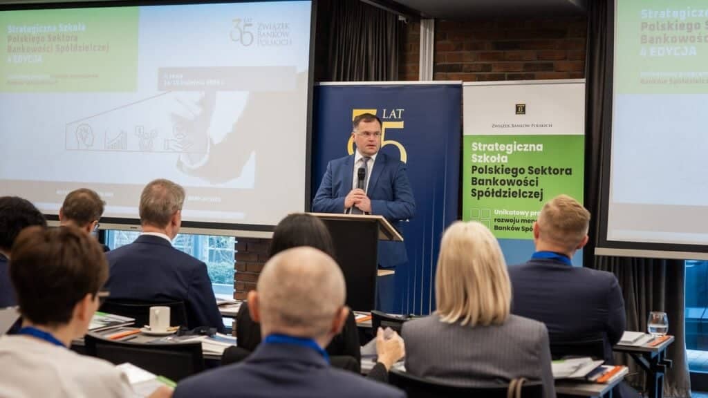 Prezes ZBP otwiera II. sesję Strategicznej Szkoły Polskiego Sektora Bankowości Spółdzielczej