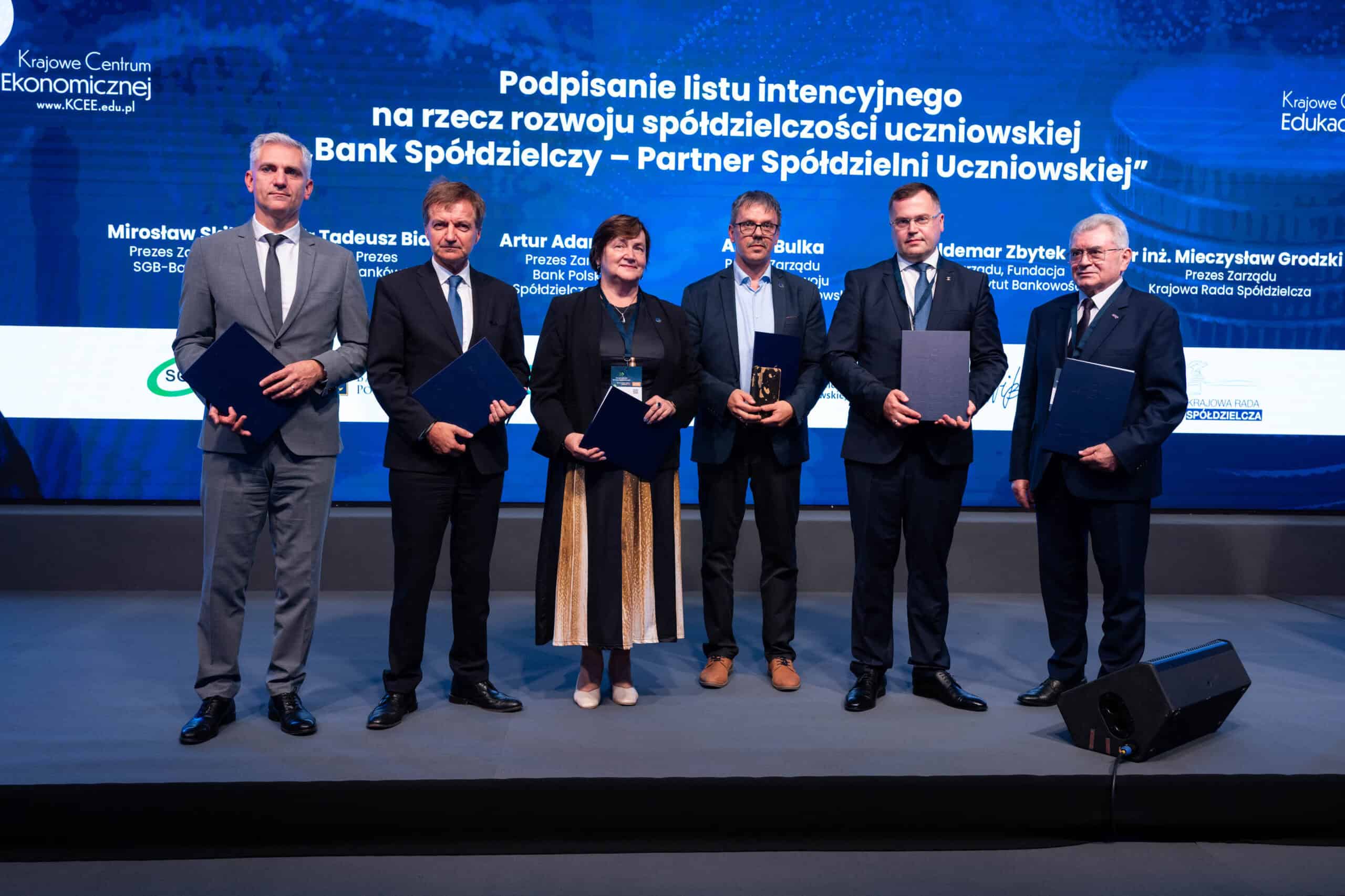 Spółdzielnie budują lepszy świat, zwłaszcza te uczniowskie…